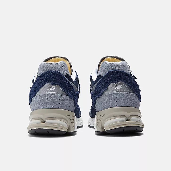 2002R Navy