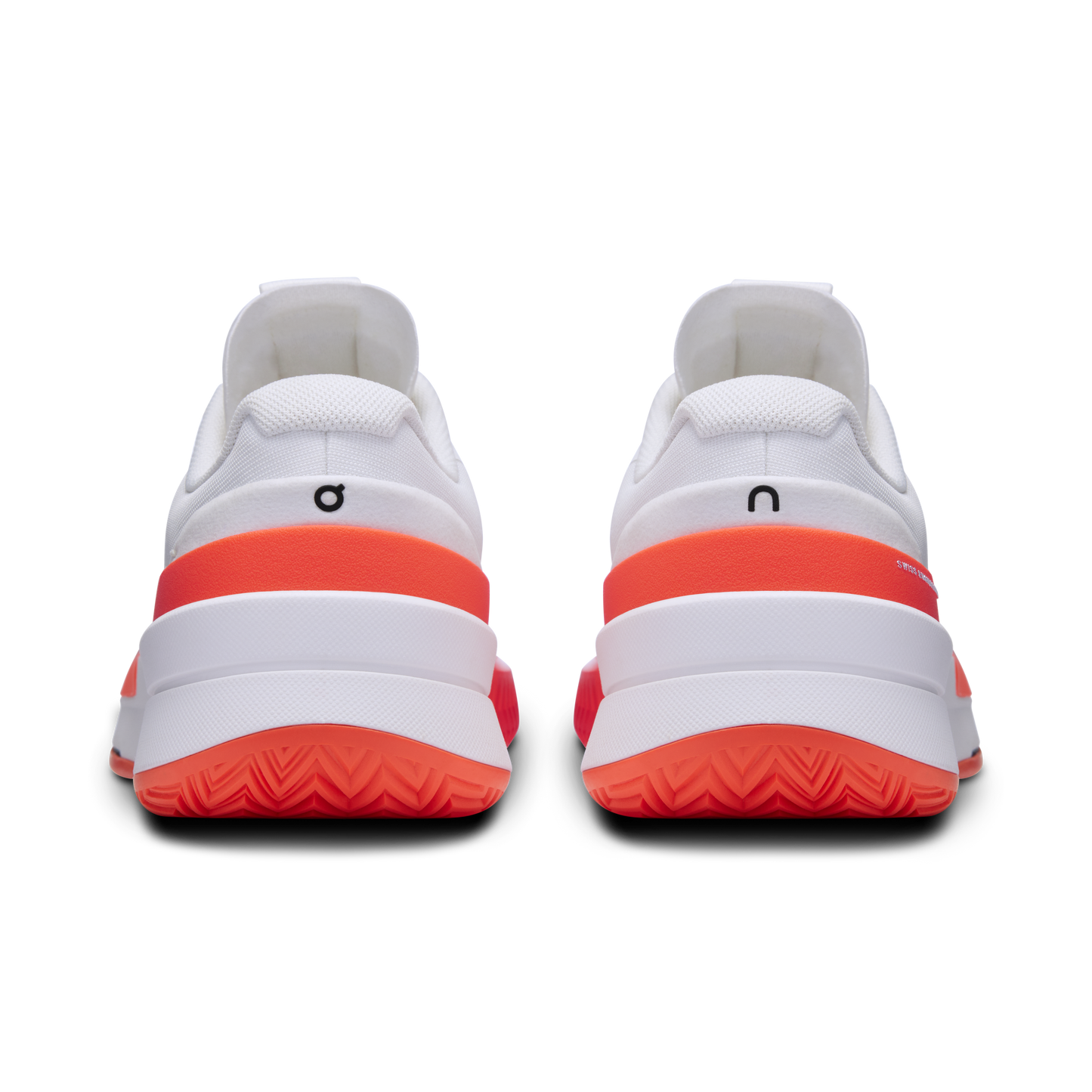 THE ROGER Pro 2 - White | Flame