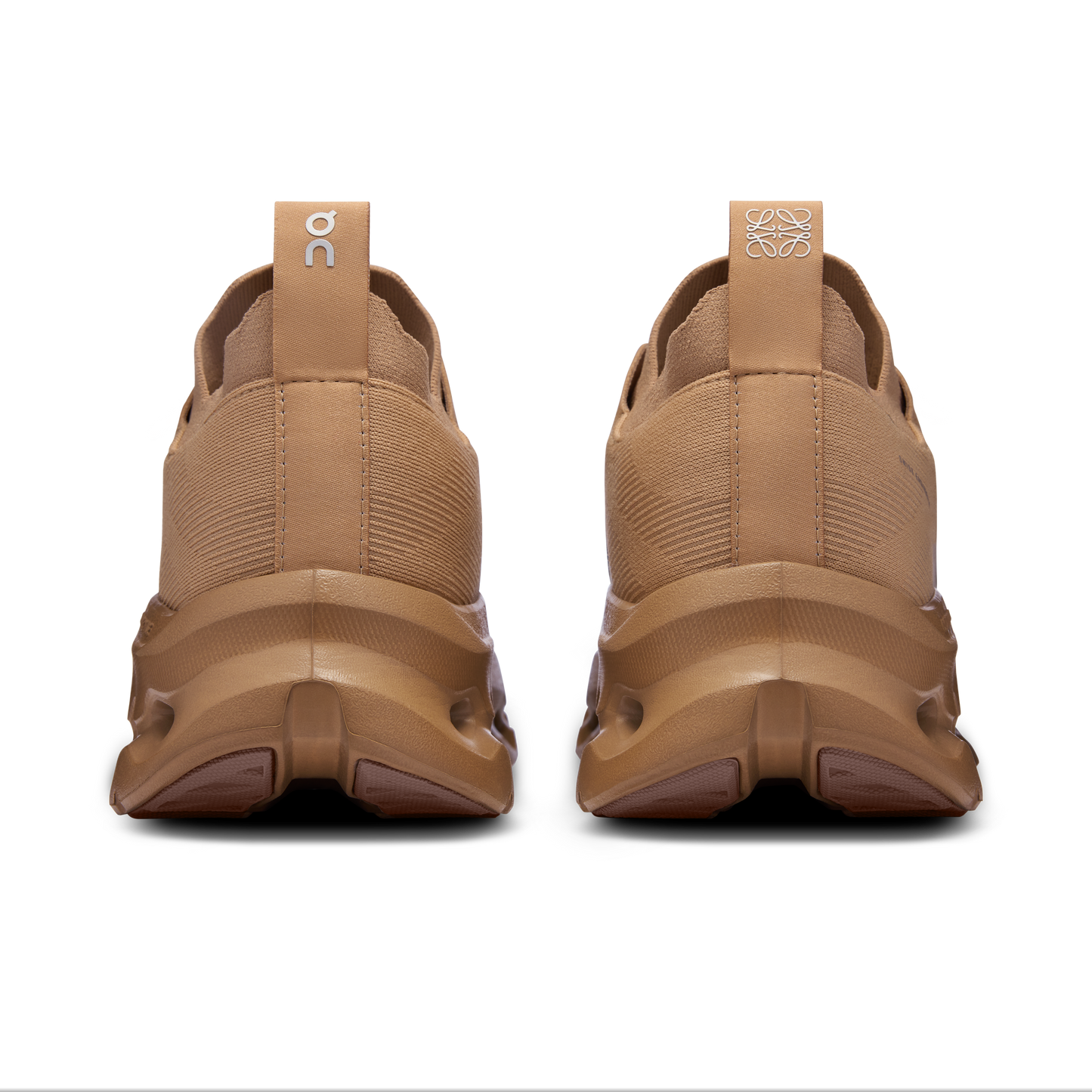 Cloudtilt LOEWE - Dark Sand